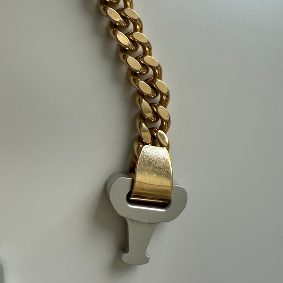 Gold and Silver Chain Bracelet - Picture 5 of 5